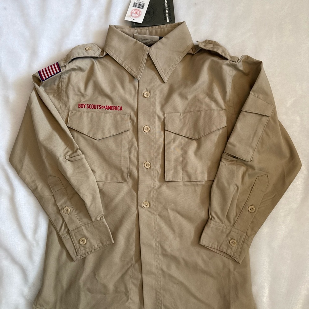 NWT Boy Scout Youth Long Sleeve Size Small